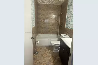 3622 NW 95th Ter #2L, Sunrise, FL 33351 - Photo 7