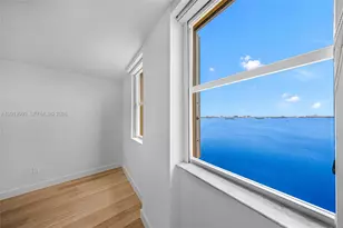 1625 Kennedy Causeway, North Bay Village, FL 33141 - Photo 23