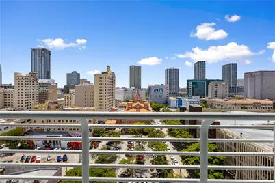 133 NE 2nd Ave #1215, Miami, FL 33132 - Photo 1