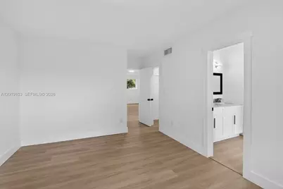 7090 W 2nd Ct #7090, Hialeah, FL 33014 - Photo 13
