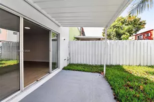 7090 W 2nd Ct, Hialeah, FL 33014 - Photo 27