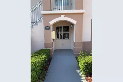 1271 SE 28th Ct #105, Homestead, FL 33035 - Photo 1