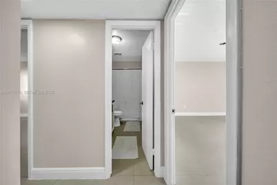 671 W 80th St #0, Hialeah, FL 33014 - Photo 15