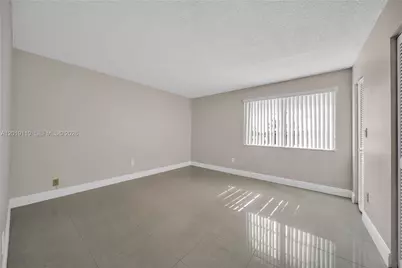 671 W 80th St #0, Hialeah, FL 33014 - Photo 23