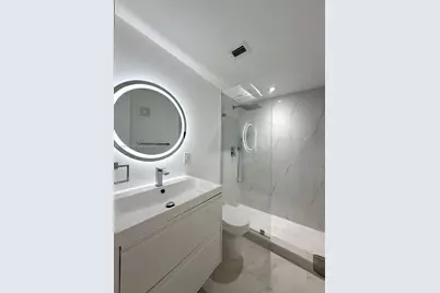 2541 W 10th Ave, Hialeah, FL 33010 - Photo 19