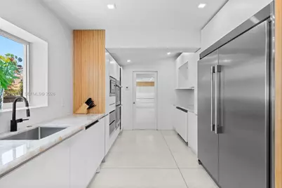 3748 Prairie Ave, Miami Beach, FL 33140 - Photo 15