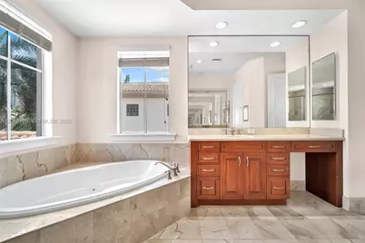 1480 Windjammer Way #., Hollywood, FL 33019 - Photo 31