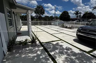 3251 NW 177th Terrace, Miami Gardens, FL 33056 - Photo 33