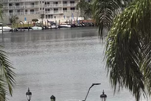 100 Golden Isles Dr, Hallandale Beach, FL 33009 - Photo 19