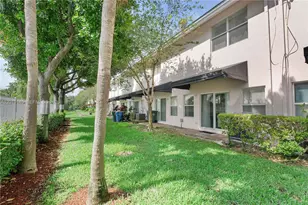 3028 NW 30th Ave, Oakland Park, FL 33311 - Photo 13
