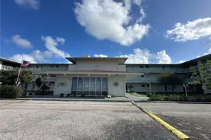 1050 E Sample Rd, Pompano Beach, FL 33064 - Photo 5