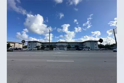 1050 E Sample Rd #208, Pompano Beach, FL 33064 - Photo 9