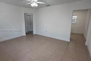 2345 NW 65th St, Miami, FL 33147 - Photo 29