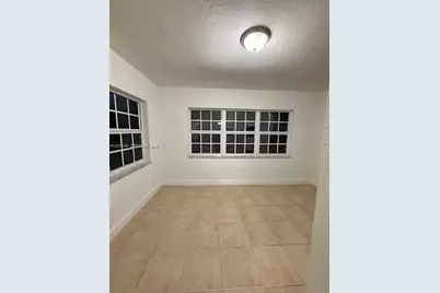 2345 NW 65th St, Miami, FL 33147 - Photo 15