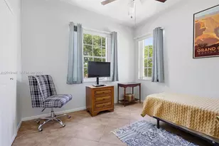 724 NW 170th Terrace, Pembroke Pines, FL 33028 - Photo 33