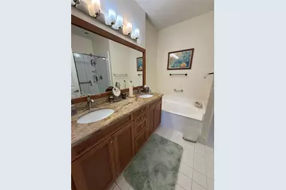 724 NW 170th Ter, Pembroke Pines, FL 33028 - Photo 13