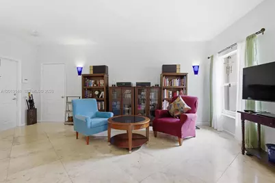 724 NW 170th Ter, Pembroke Pines, FL 33028 - Photo 13