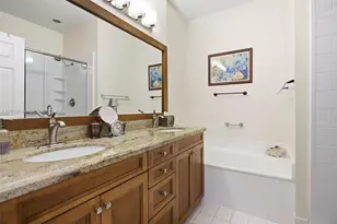 724 NW 170th Terrace, Pembroke Pines, FL 33028 - Photo 31
