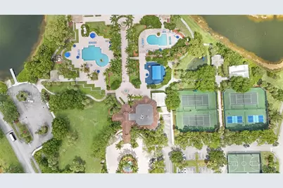 724 NW 170th Ter, Pembroke Pines, FL 33028 - Photo 39
