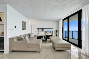 5420 N Ocean Dr, Singer Island, FL 33404 - Photo 7
