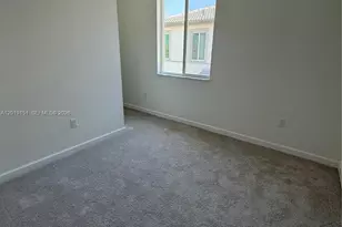 630 SE 15th St, Homestead, FL 33034 - Photo 13