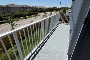 630 SE 15th St, Homestead, FL 33034 - Photo 17