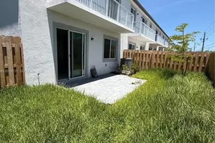 630 SE 15th St, Homestead, FL 33034 - Photo 7
