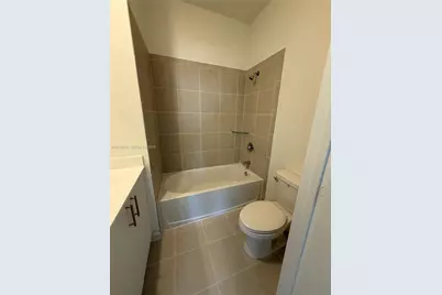 630 SE 15th St #630, Homestead, FL 33034 - Photo 17