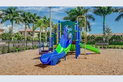 630 SE 15th St #630, Homestead, FL 33034 - Photo 19