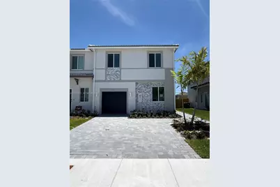 630 SE 15th St #630, Homestead, FL 33034 - Photo 1