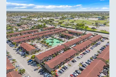 1811 SW 107th Ave #2302, Miami, FL 33165 - Photo 27