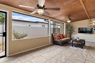 341 E 58th St, Hialeah, FL 33013 - Photo 45