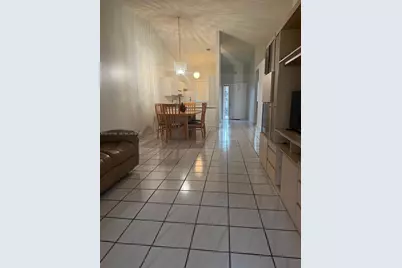 6725 NW 188th Ter, Hialeah, FL 33015 - Photo 13