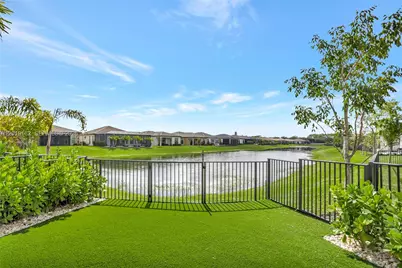 8044 Ironwood Way, Parkland, FL 33067 - Photo 37