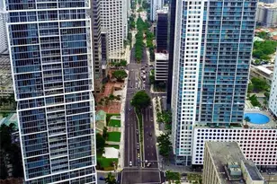 200 Biscayne Blvd Way, Miami, FL 33131 - Photo 1