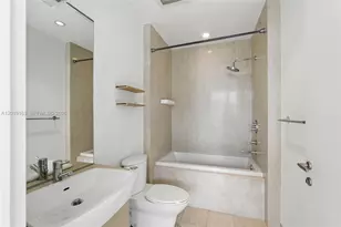 200 Biscayne Blvd Way, Miami, FL 33131 - Photo 23