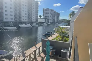 3720 NE 167th St, North Miami Beach, FL 33160 - Photo 11