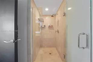 17001 Collins Ave, Sunny Isles Beach, FL 33160 - Photo 35