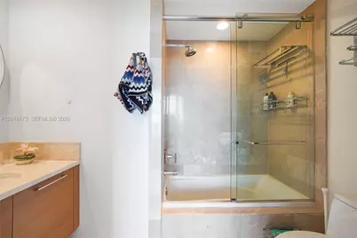 17001 Collins Ave #2805, Sunny Isles Beach, FL 33160 - Photo 27