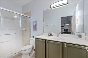 9133 SW 227th St, Cutler Bay, FL 33190 - Photo 17
