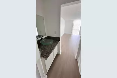 [Address not provided], North Miami, FL 33181 - Photo 31