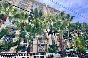 [Address not provided], North Miami, FL 33181 - Photo 17