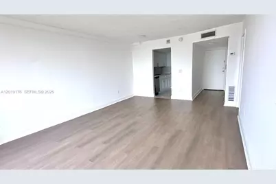 [Address not provided], North Miami, FL 33181 - Photo 27