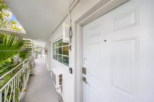 7830 Abbott Ave, Miami Beach, FL 33141 - Photo 15