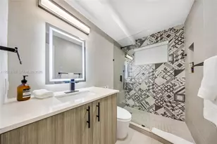 7830 Abbott Ave, Miami Beach, FL 33141 - Photo 9
