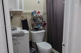 3285 NW 98th St, Miami, FL 33147 - Photo 21