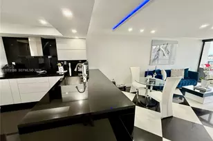 555 NE 15th St, Miami, FL 33132 - Photo 7