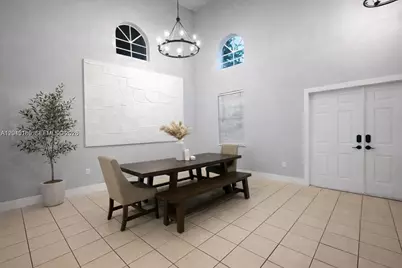 4124 NE 30th St, Homestead, FL 33033 - Photo 3