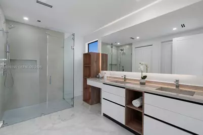2265 SW 4 St, Miami, FL 33135 - Photo 17