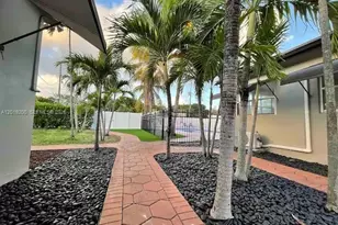 1925 Dewey St, Hollywood, FL 33020 - Photo 19